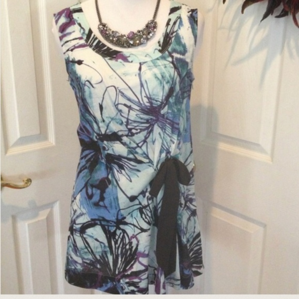 Simply Vera sleeveless top with bow